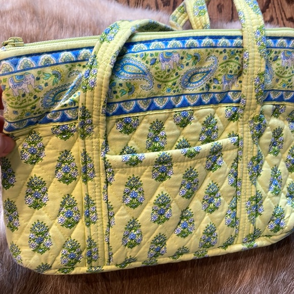 Vera Bradley elephant purse like new - Picture 2 of 4
